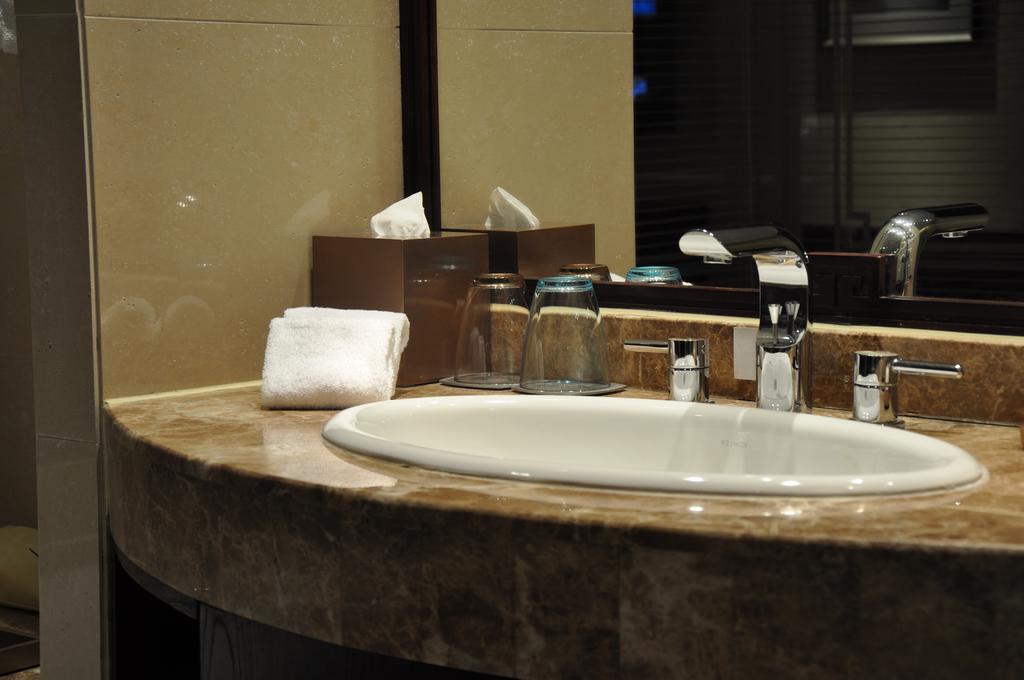 Vienna International Hotel Suzhou University Town Buitenkant foto