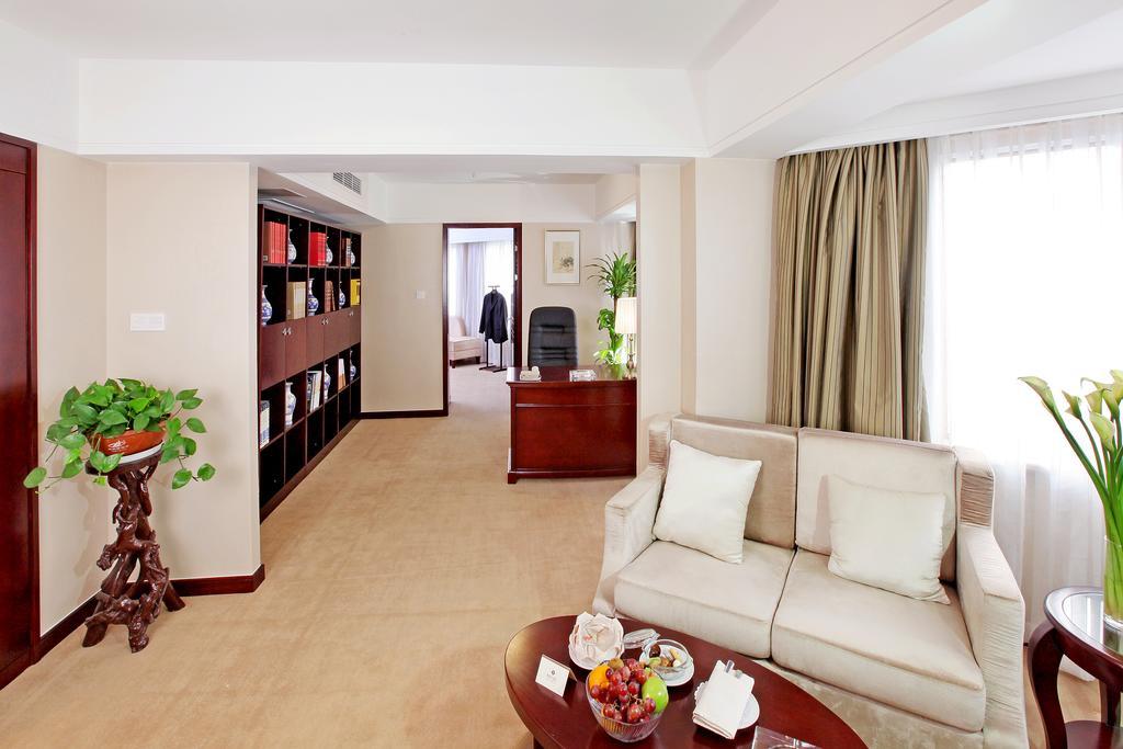Vienna International Hotel Suzhou University Town Buitenkant foto